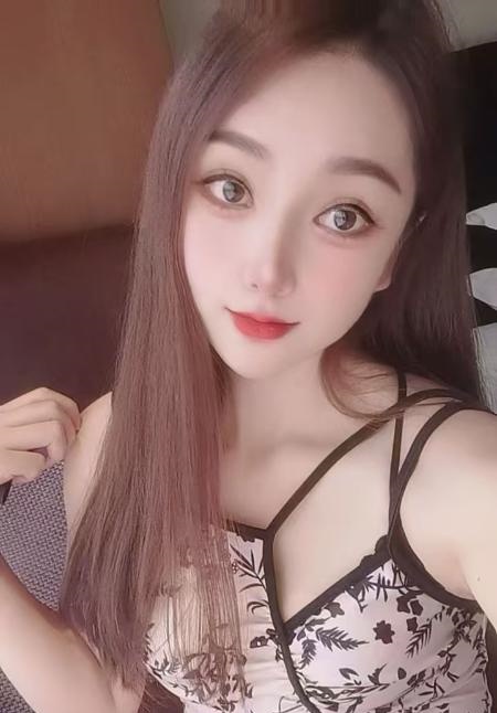 浦东炮架小冰冰
