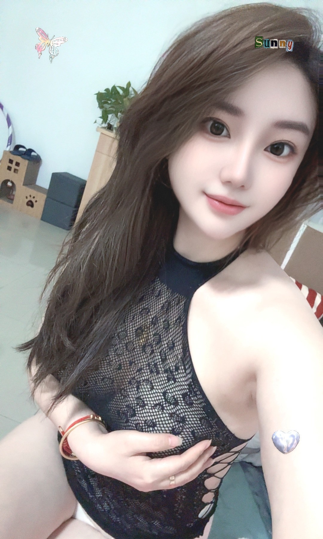 美乳肤白可儿