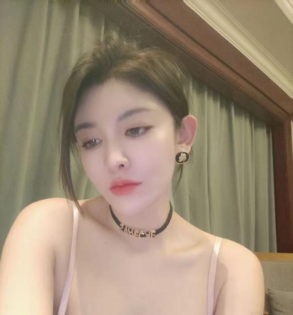 姑苏性瘾G奶辣妹