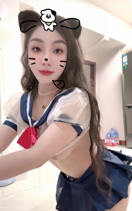 海珠宝儿姐