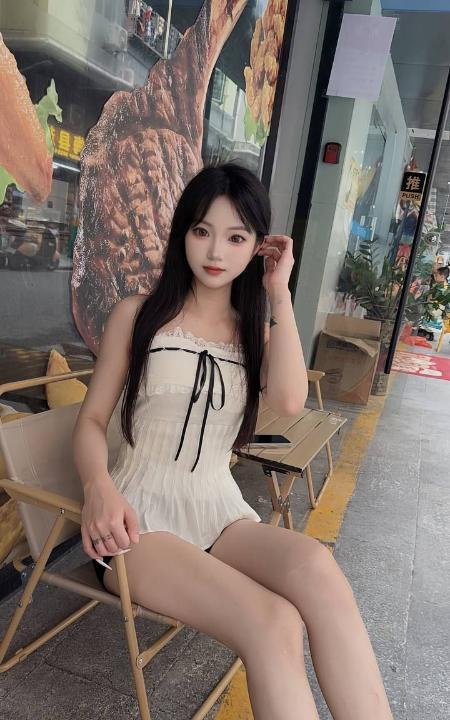 颜值嫩妹温柔老师