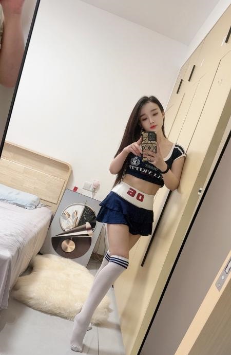 吴中性感黑丝尤物