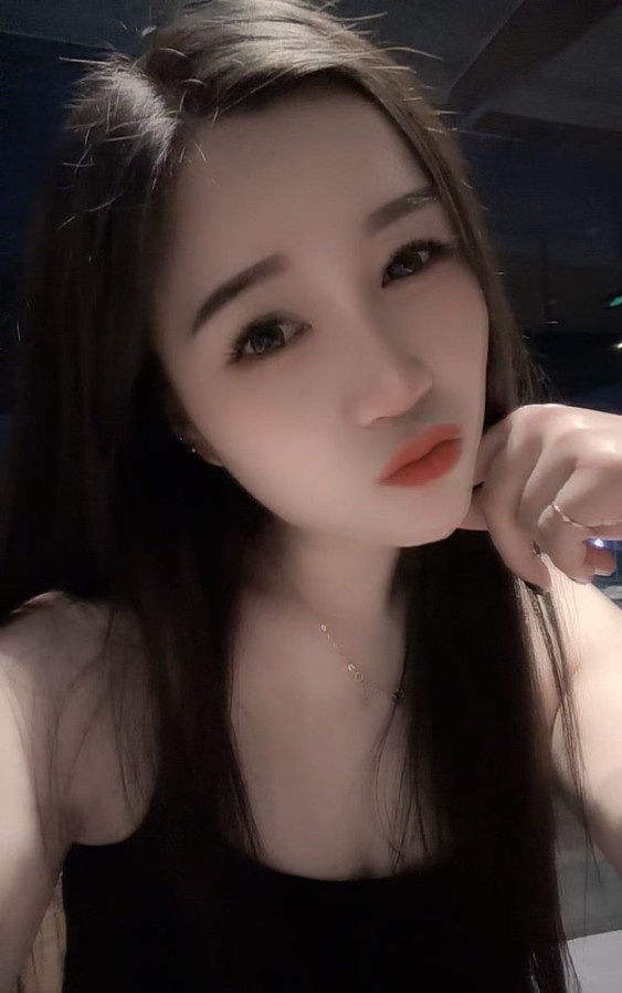 七宝长腿轻熟女佳佳