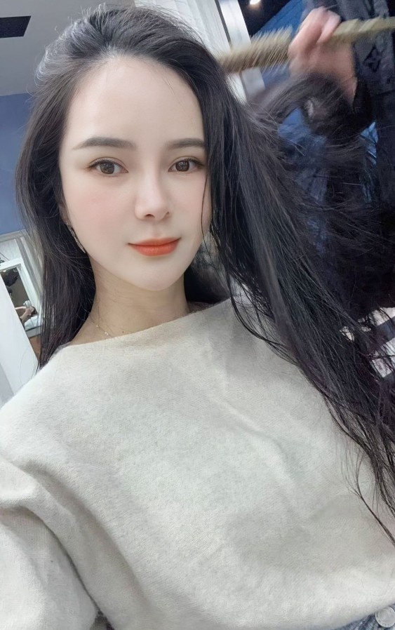 深喉超爽少妇安然