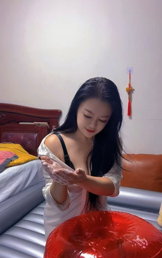 静安水床三通少妇