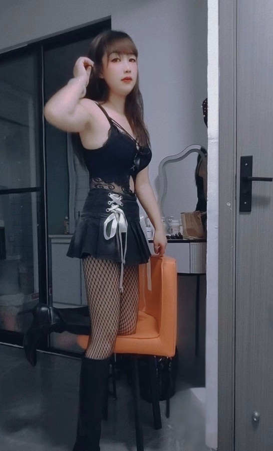 闵行300快餐妹可三通SM调教