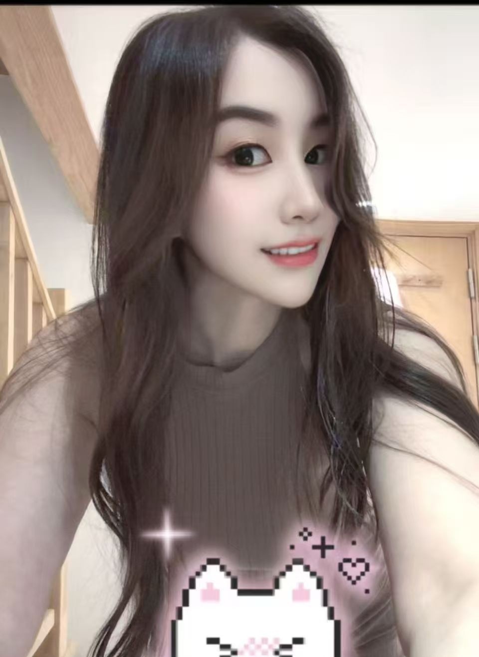 罗湖颜值长腿嘉佳