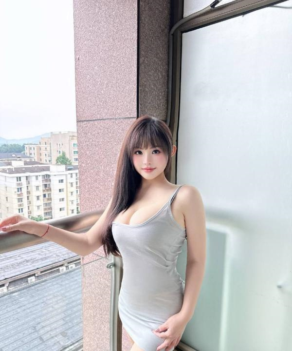 风骚大胸煊煊老师