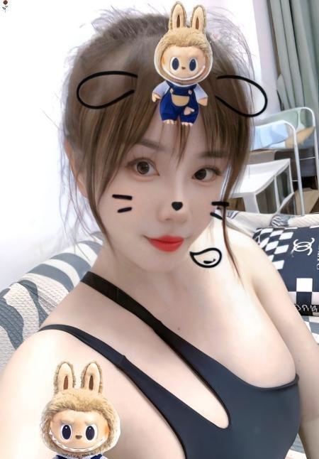D奶巨乳小胖妞安安