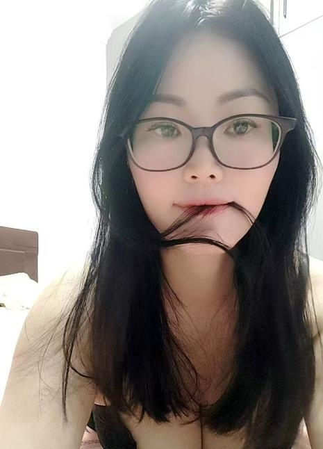 武侯大奶兰兰