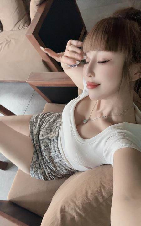 胶州丰乳女孩维维
