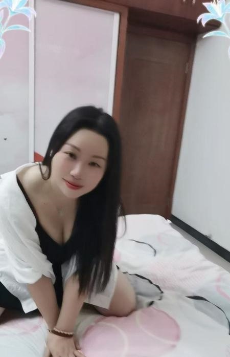 新建大胸骚熟女