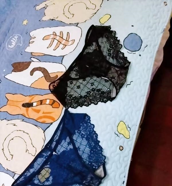 侧入后入少妇