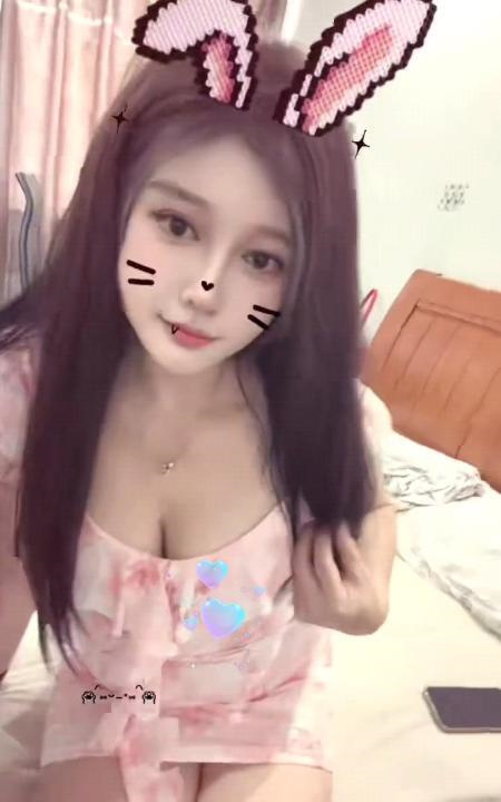 丰乳肥臀细腰少妇