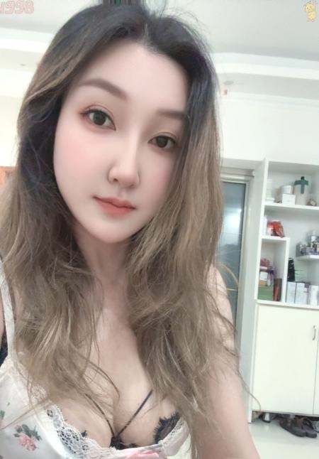 肤白大长腿洋洋