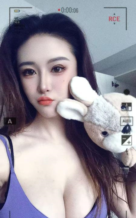 包河大熊翘臀美女