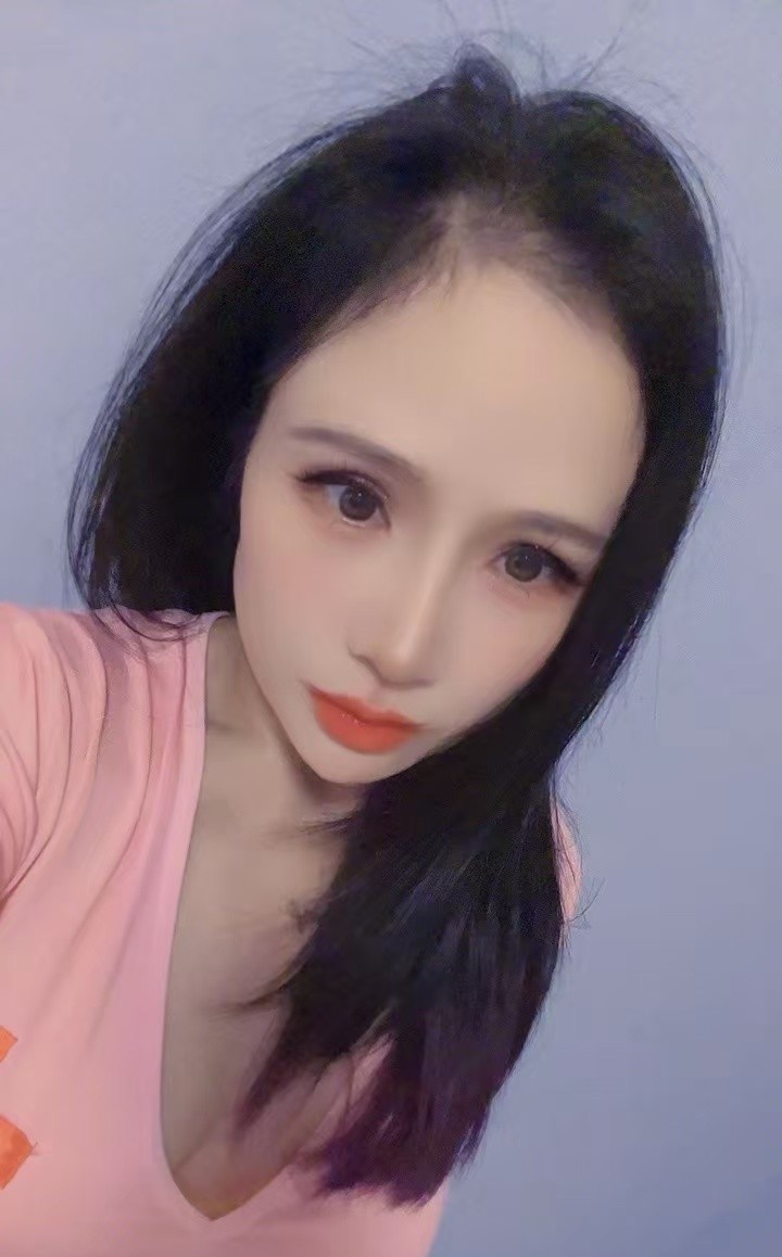 坪山巨乳燕子