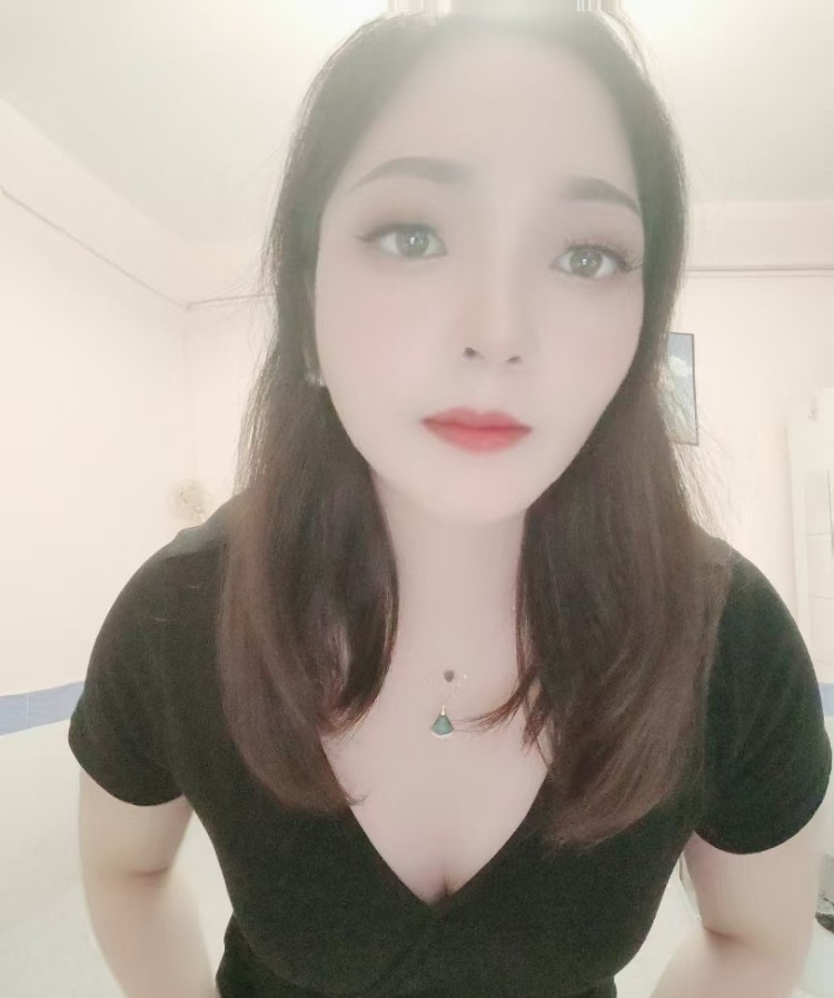 罗湖内设少妇