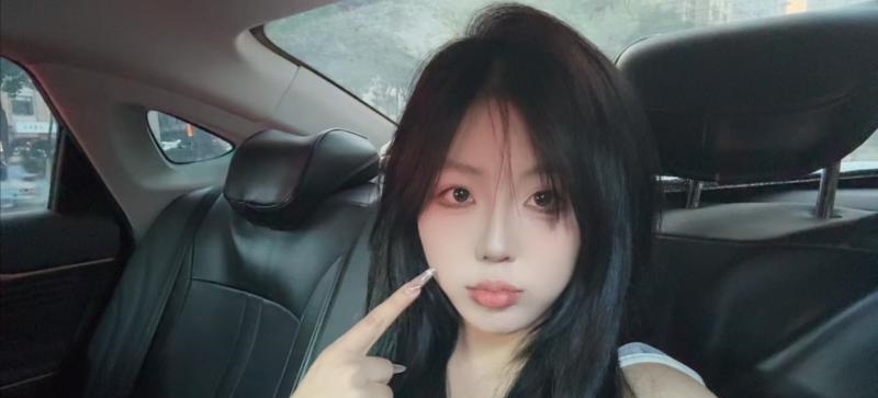 下火尤物恩雅