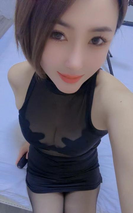 姑苏短发骚妇
