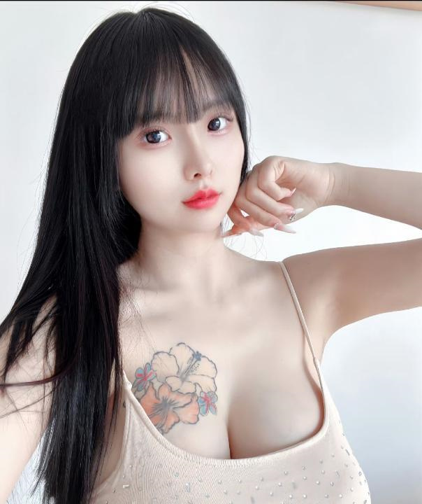 大胸圆圆
