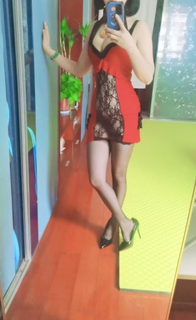萧山丝足小姐姐
