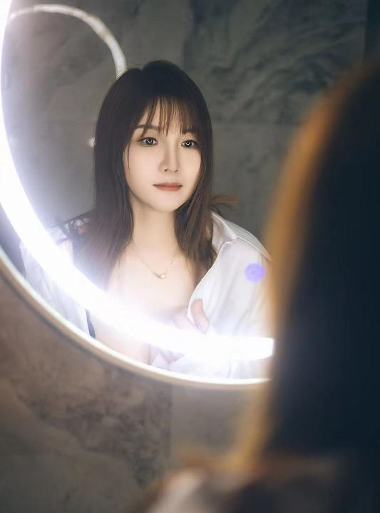 六合龙池妍妍