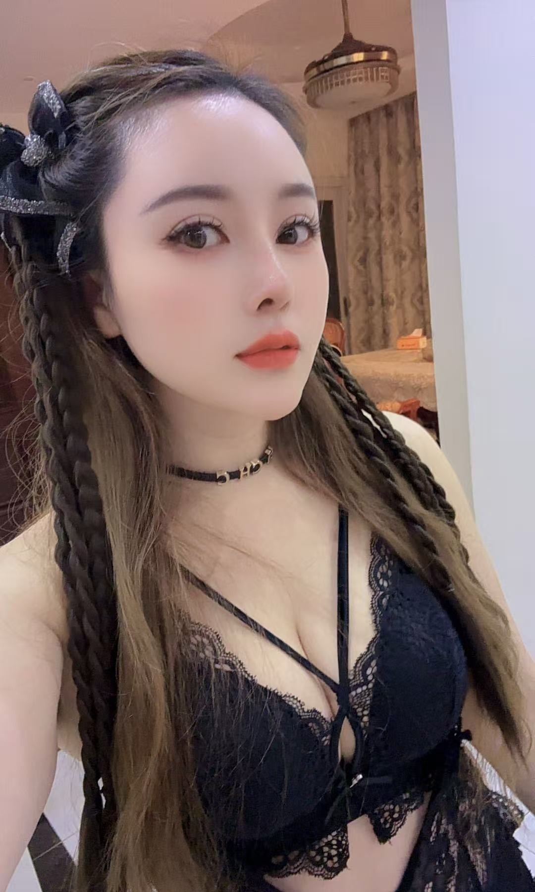 洪山情趣莹莹