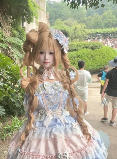 07年百变萝莉小妹妹