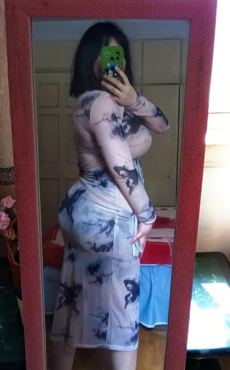 蜀山肤白丰腴老师