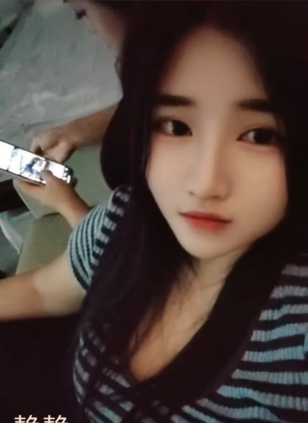 双飞大奶姐妹花
