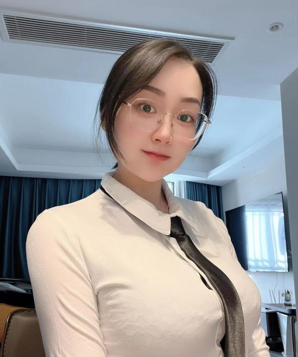 太仓大胸妹