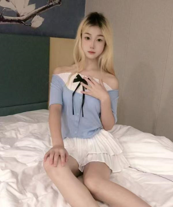 07年超高颜值嫩妹妹
