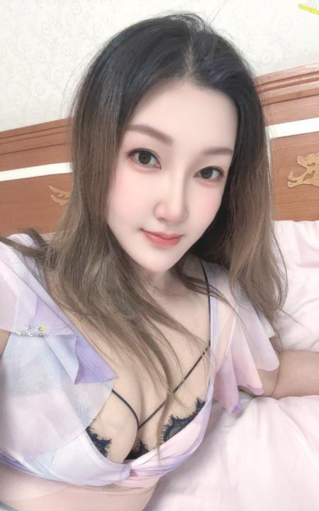 苗苗御姐女神