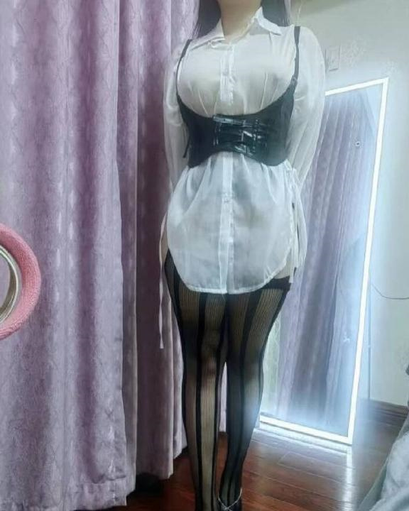 大胸幺妹