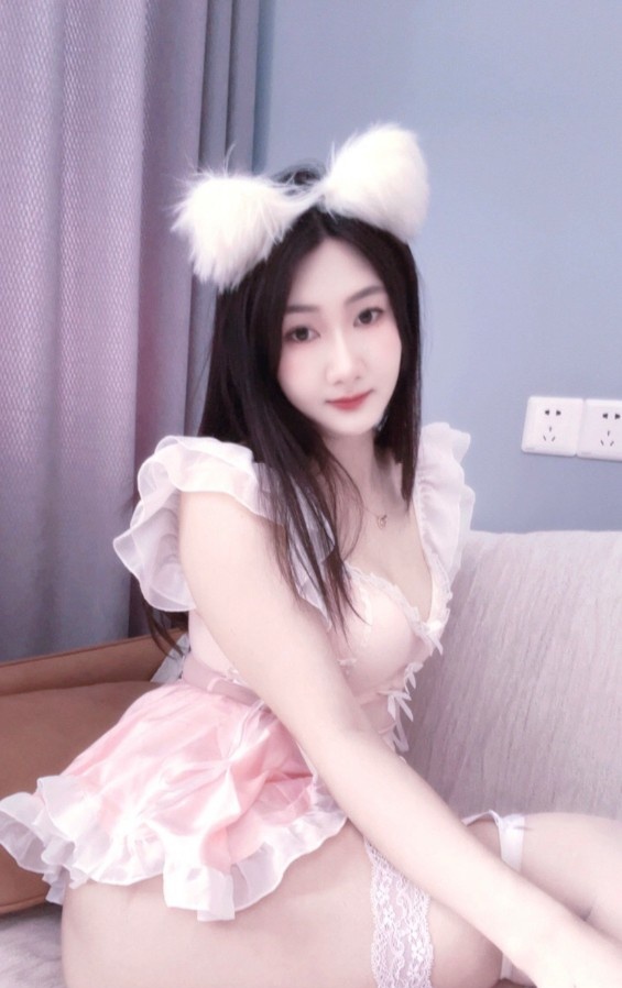 颜值美女小晚