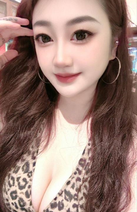 思明E奶杉杉老师