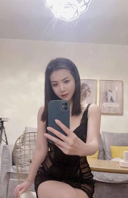 成华身材丰满少妇