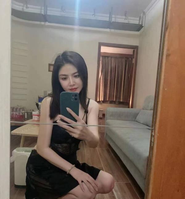 成华身材丰满少妇