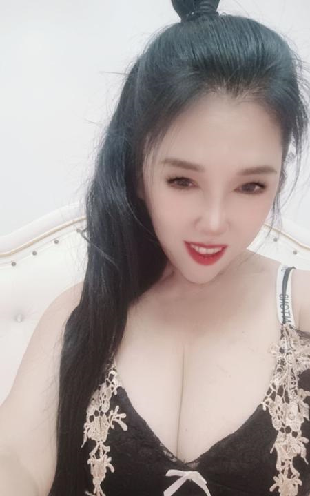 熟女姐大胸桔子姐