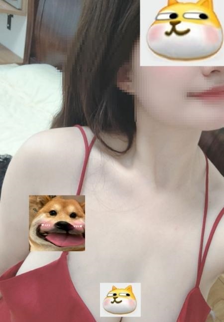 肤白性感F杯小姐姐
