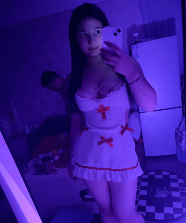 罗湖后人莉莉
