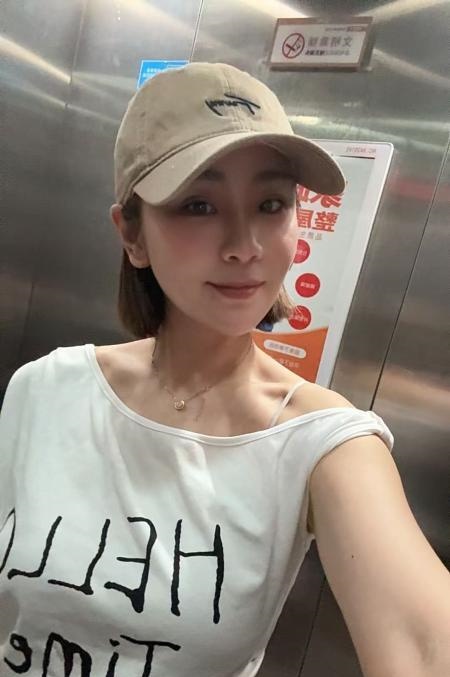海珠邻家美女