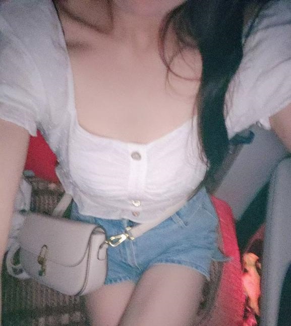 长安区知性御姐鱼儿