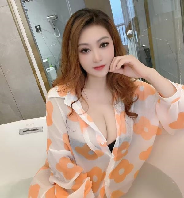 成华服务控菲菲