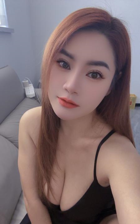 大胸川妹