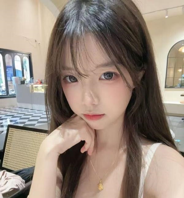 清纯可爱美少女
