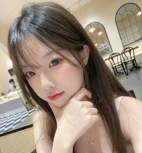 清纯可爱美少女