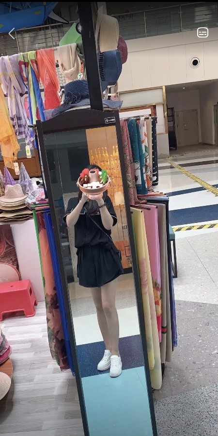 大连挺好高个子美女
