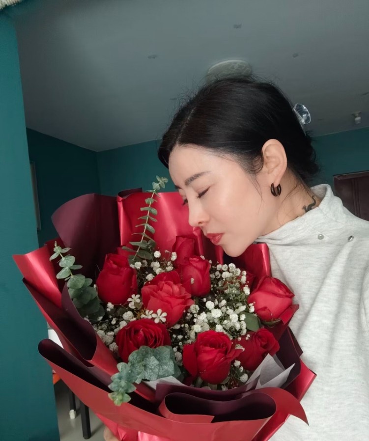 塔坛风骚女